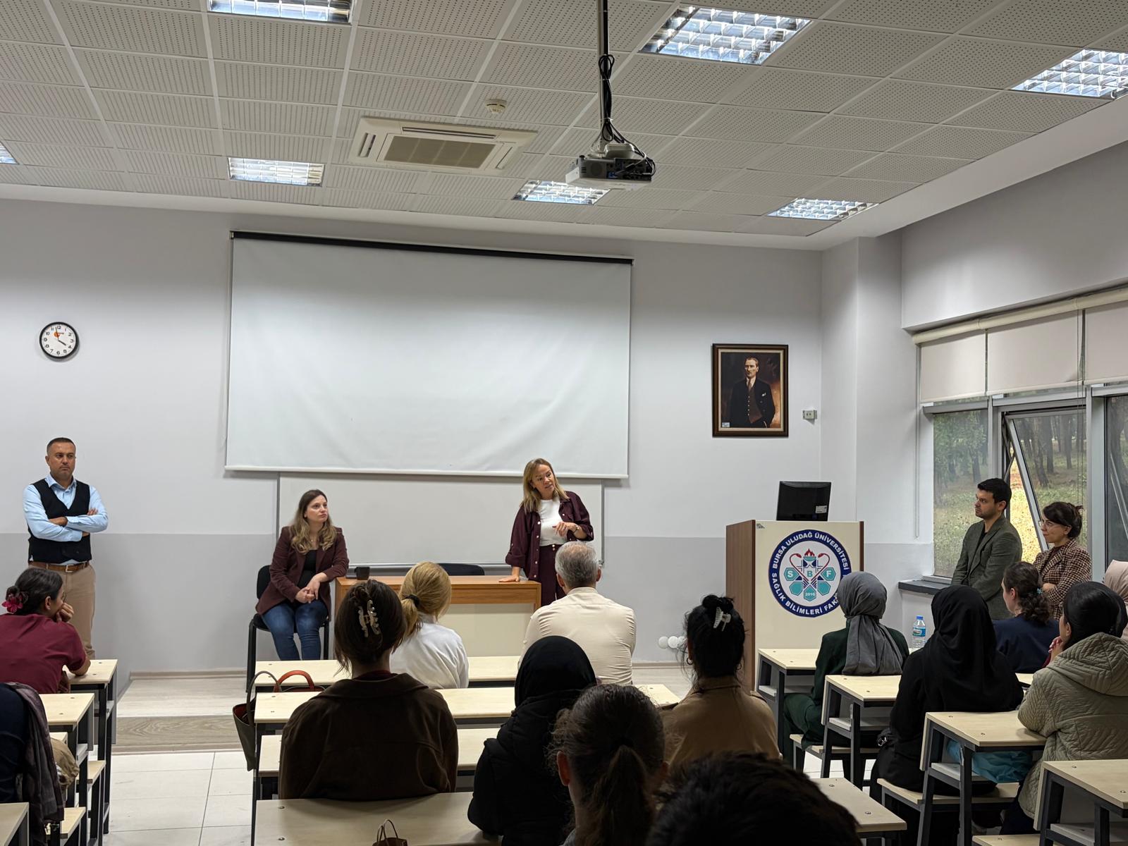 2026-2027 Egitim-Ögretim Yılı FTR Bölümü Dönem 4 Öğrencilerine Klinik Oryantasyon Eğitimi Verildi.